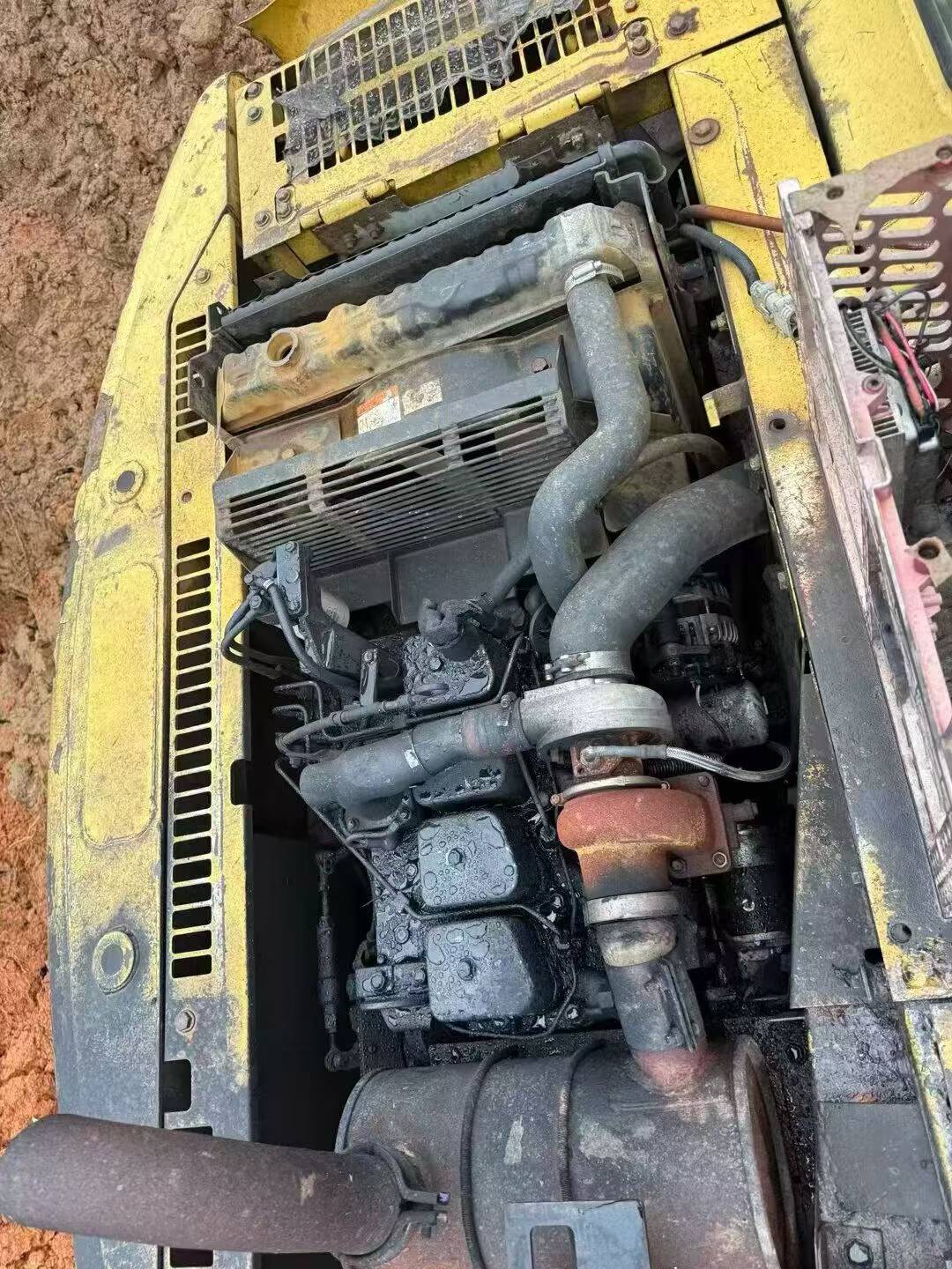 Buy Komatsu PC120-6 Used Excavator / 6