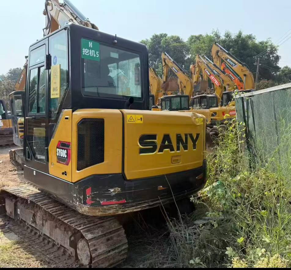Buy Sany SY60 Used Excavator / 4