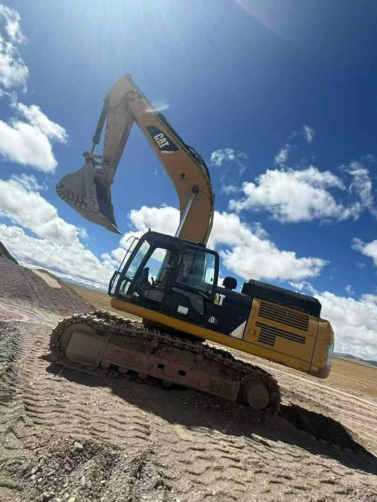 Buy Caterpillar 336E Used Excavator / 1
