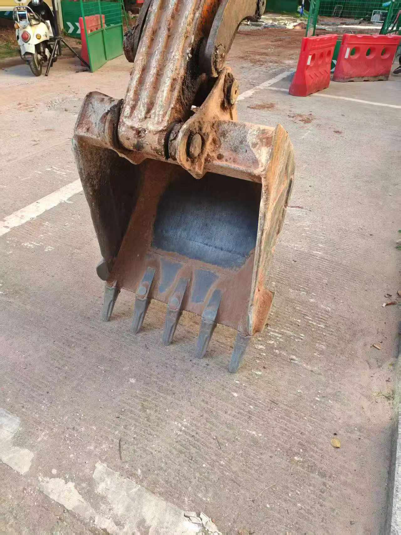 Buy Doosan DX55W Used Excavator / 6