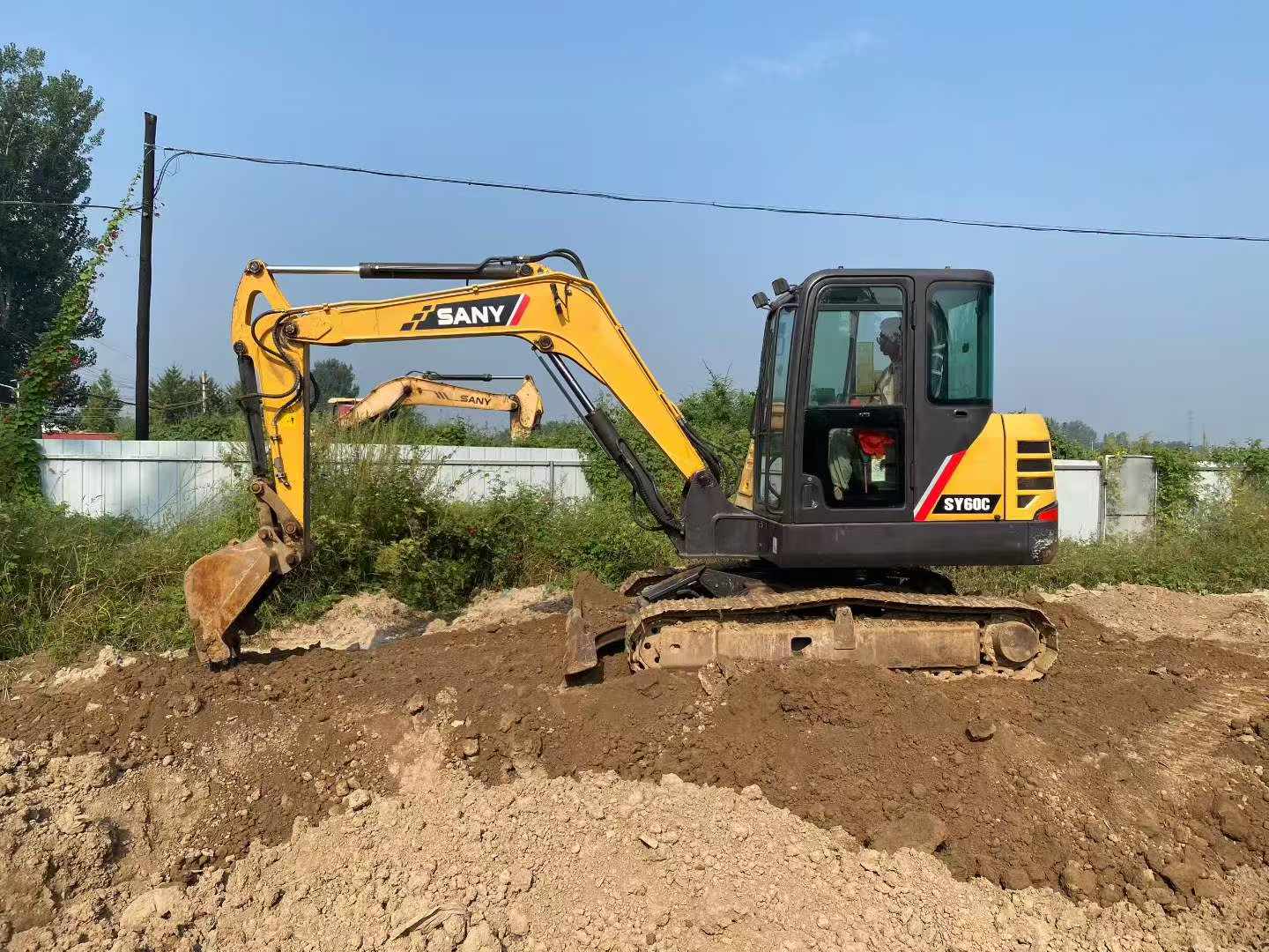 Buy Sany SY60C Used Excavator / 3