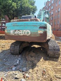 Buy Kobelco SK210 Used Excavator / 3 Buy Kobelco SK210 Used Excavator / 3