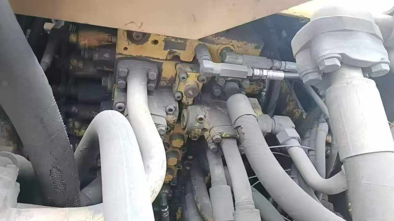 Buy Komatsu PC350-7 Used Excavator / 4