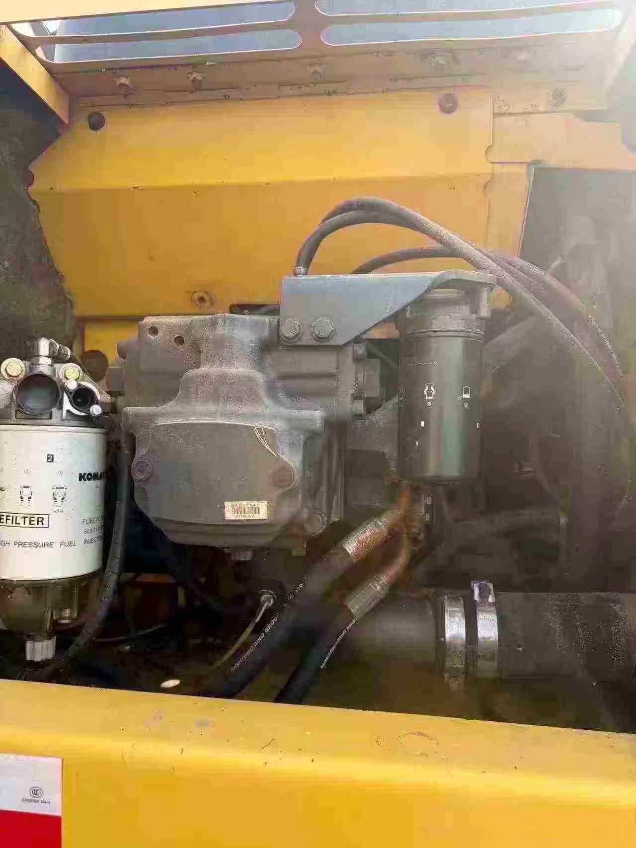 Buy Komatsu PC200 Used Excavator / 7