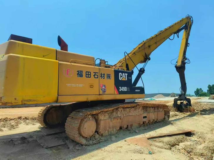 Buy Caterpillar 349E Used Excavator / 1