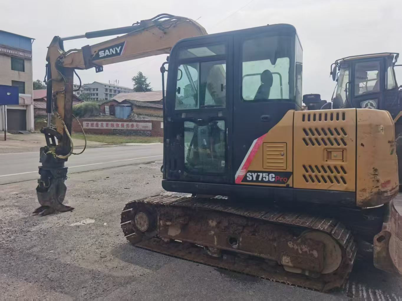 Buy Sany SY75 Used Excavator / 4
