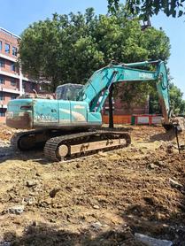 Buy Kobelco SK210 Used Excavator / 4 Buy Kobelco SK210 Used Excavator / 4