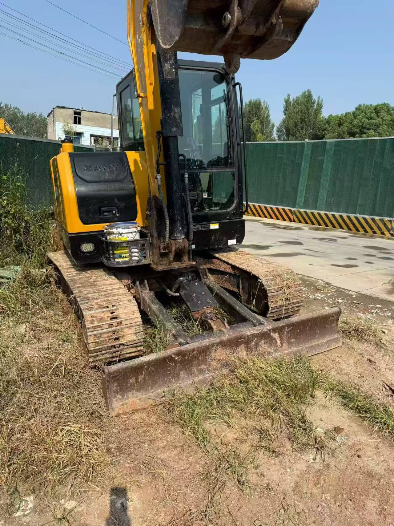 Buy Sany SY60 Used Excavator / 3