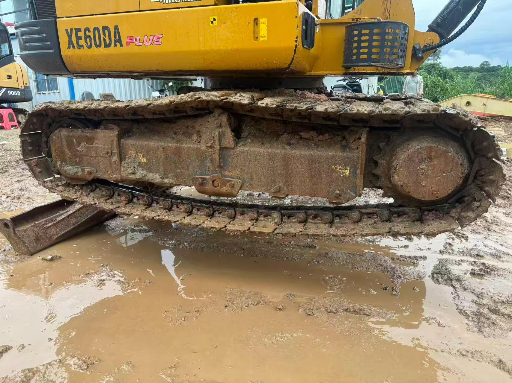 Buy XCMG LW60G Used Excavator / 5