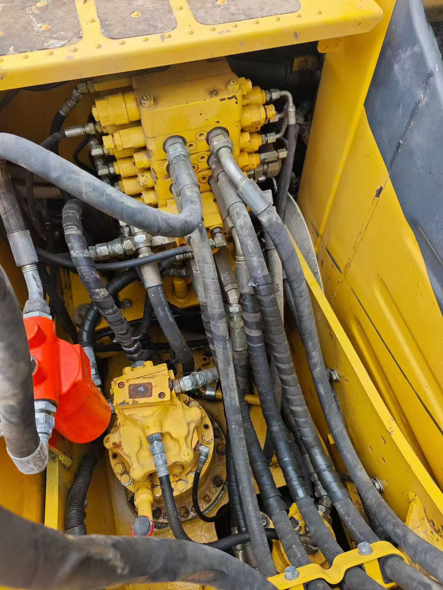 Buy Komatsu PC110-7 Used Excavator / 7