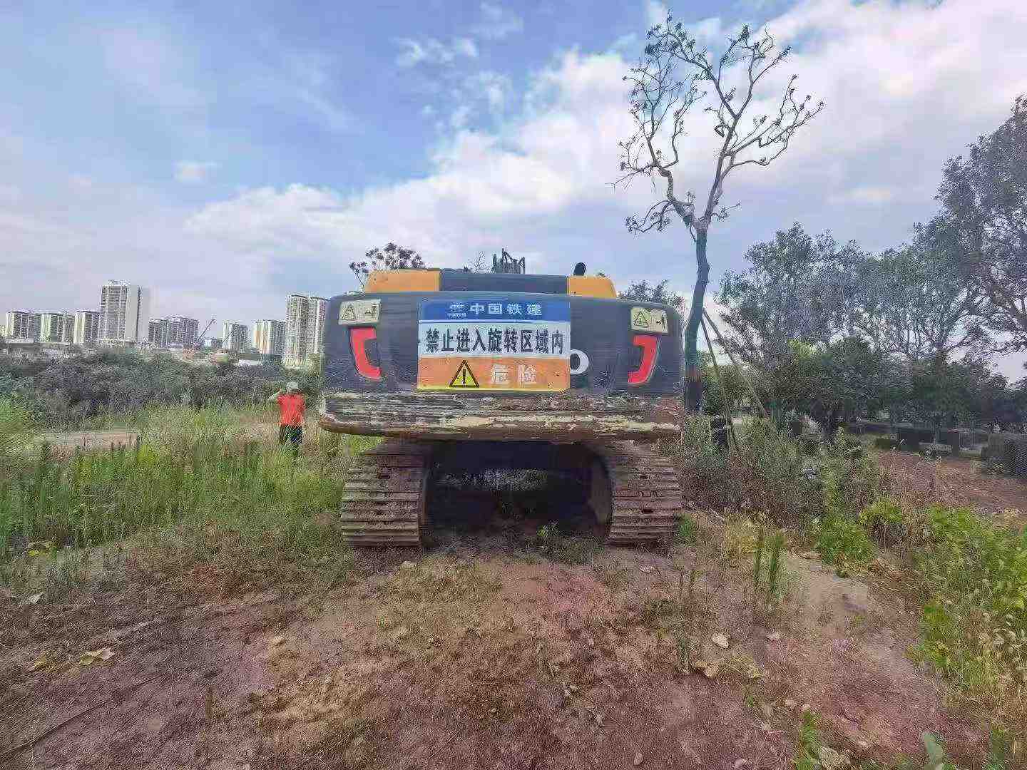 Buy Volvo EC210B Used Excavator / 2