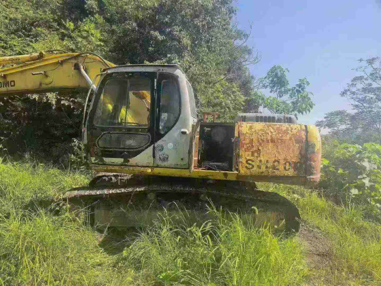 Buy Sumitomo SH200A3 Used Excavator / 6