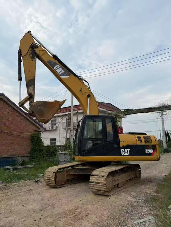 Buy Caterpillar 320D Used Excavator / 1