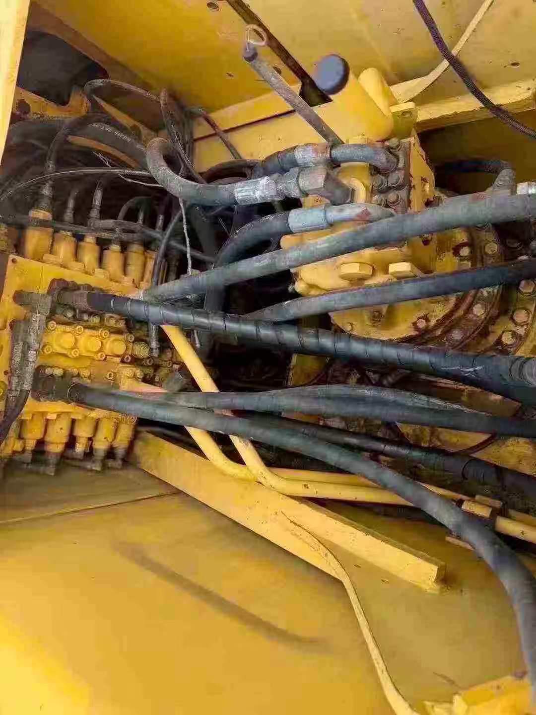 Buy Komatsu PC200 Used Excavator / 5