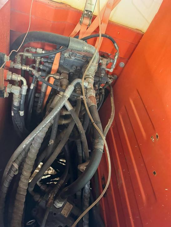 Buy Doosan DX75 Used Excavator / 1