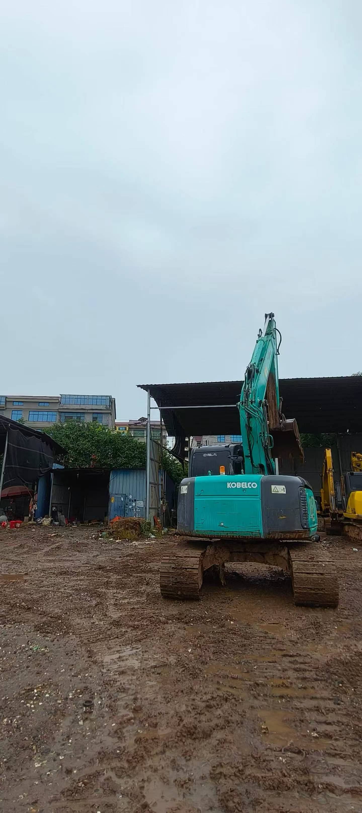 Buy Kobelco SK135 Used Excavator / 4