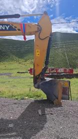 Buy Sany SY245H Used Excavator / 3 Buy Sany SY245H Used Excavator / 3