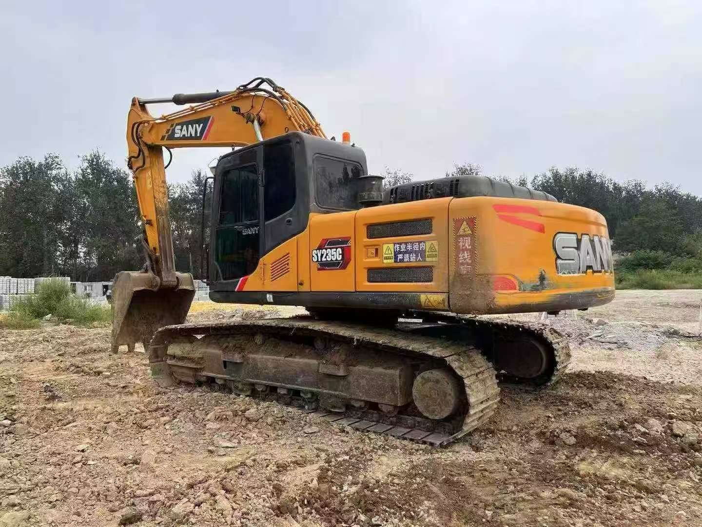 Buy Sany SY235C Used Excavator / 5