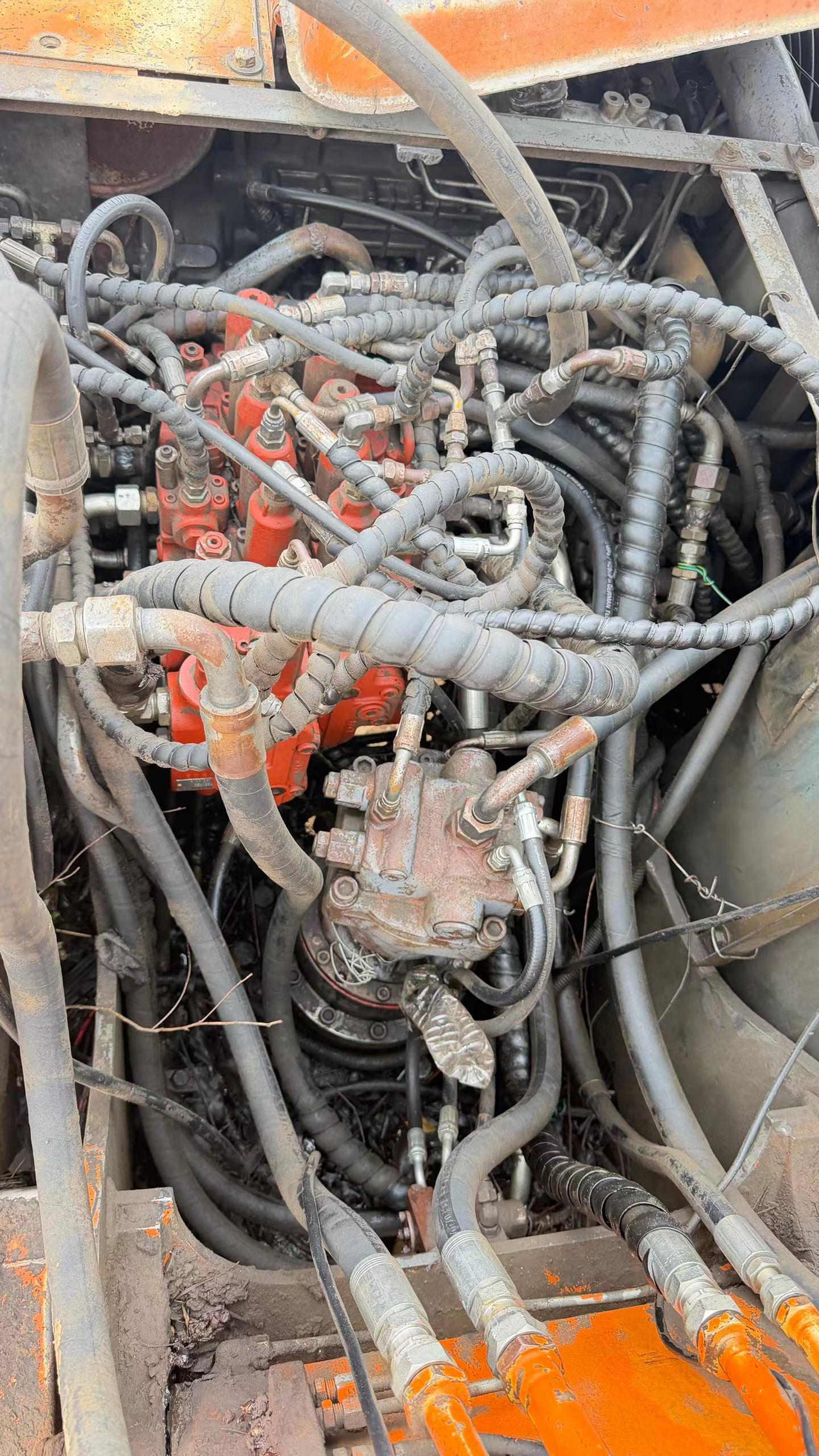 Buy Hitachi EX120 Used Excavator / 4