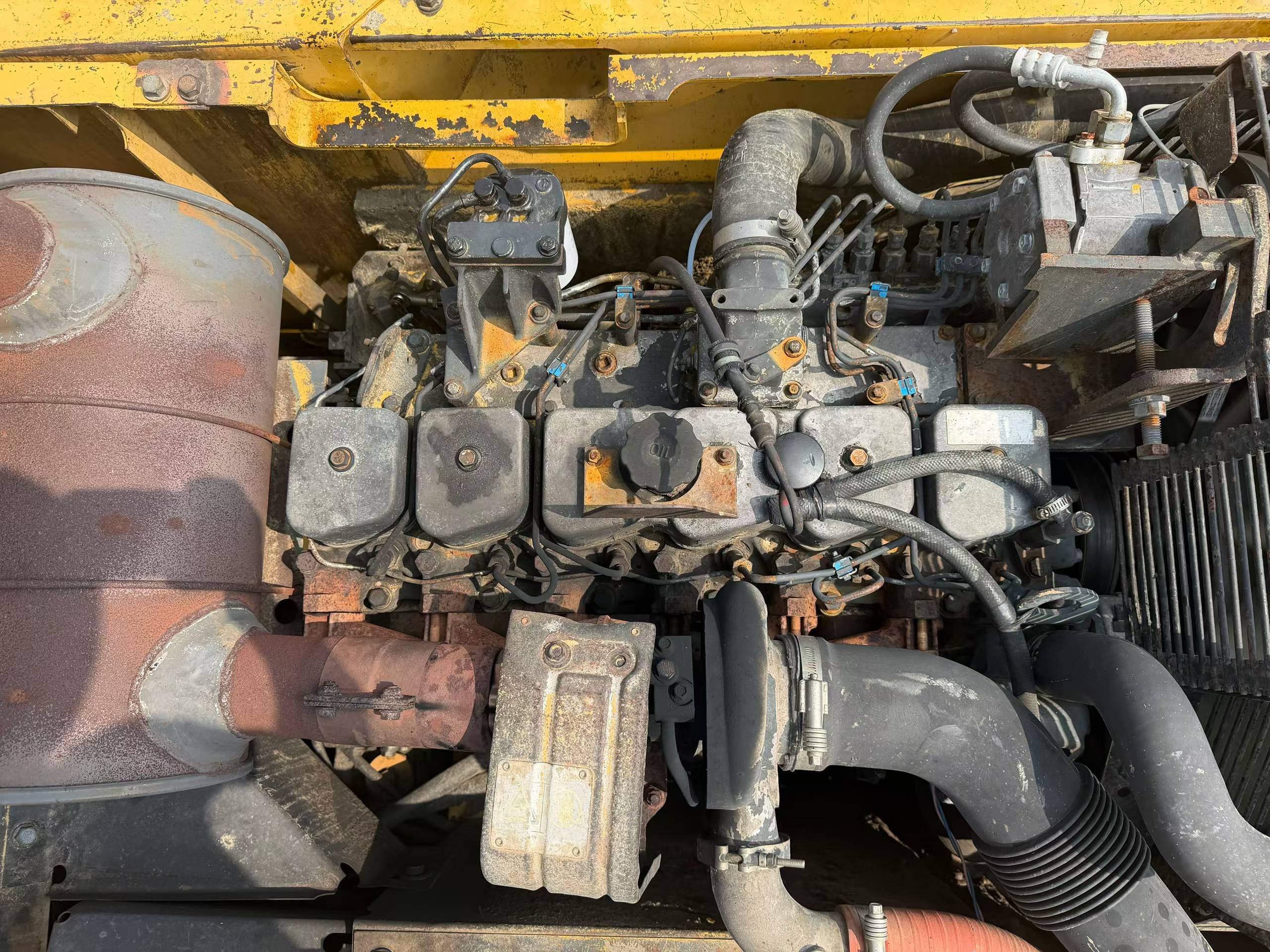 Buy Komatsu PC210-7 Used Excavator / 5