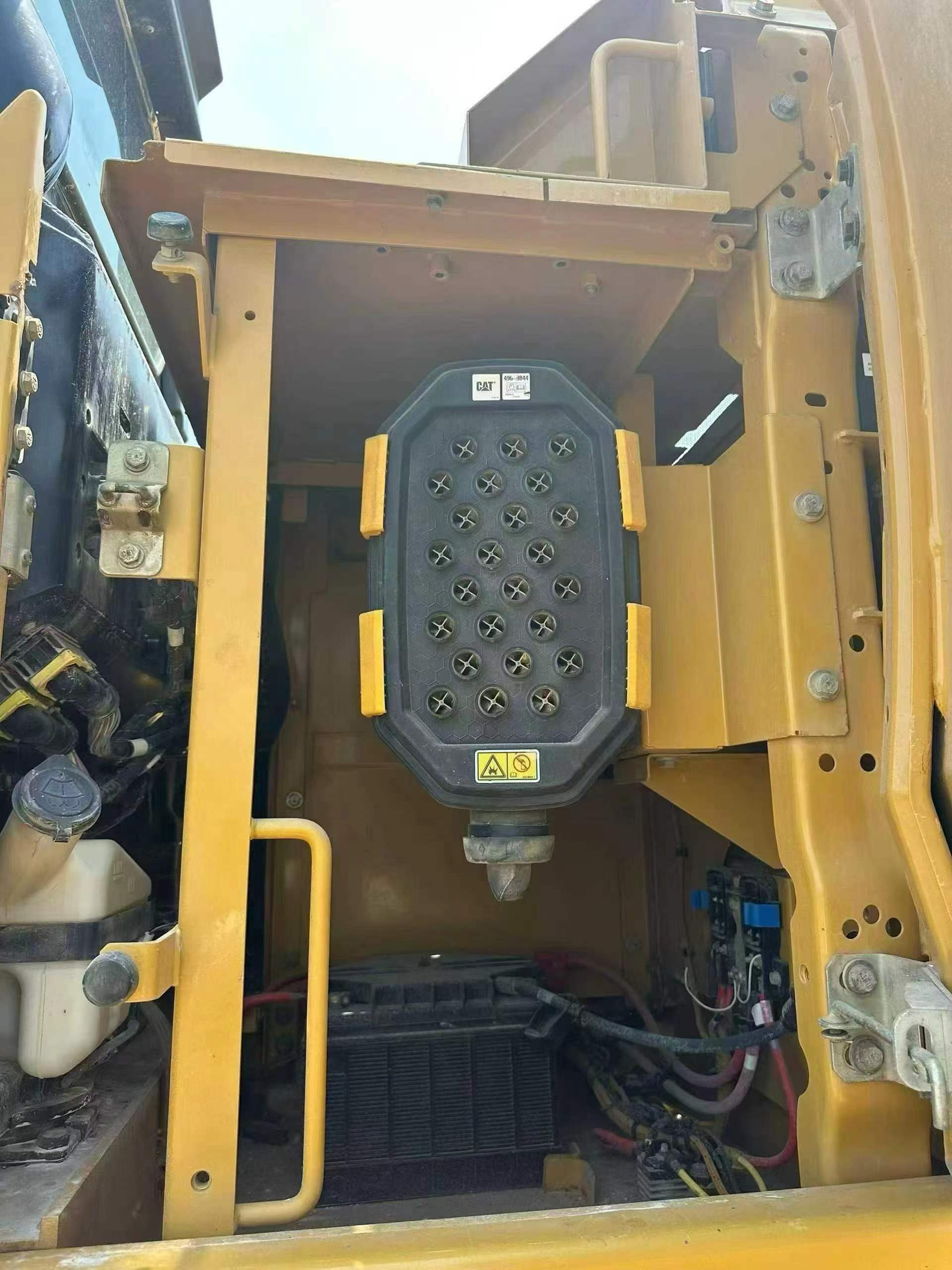 Buy Caterpillar 336E Used Excavator / 5