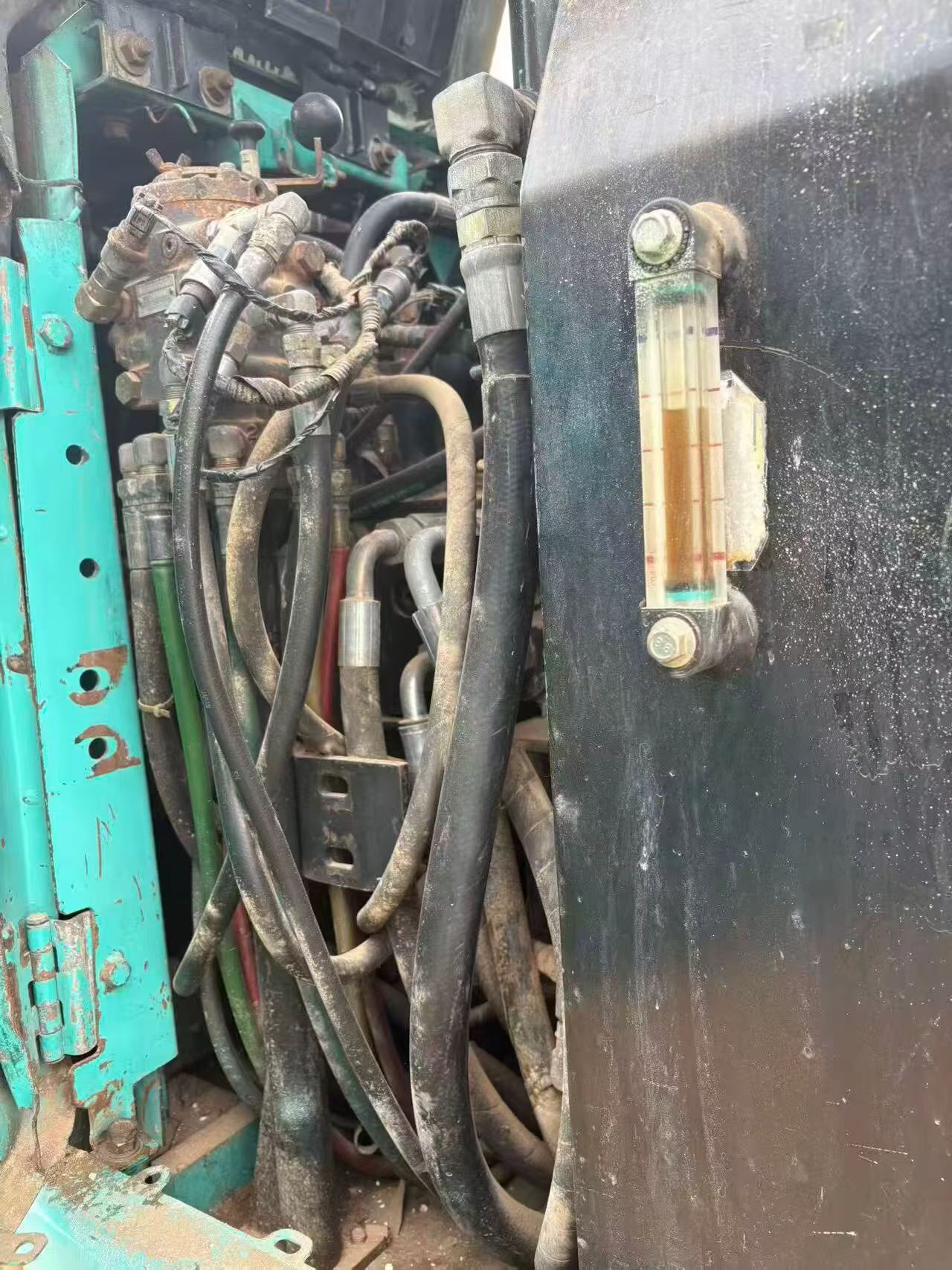 Buy Kobelco SK135 Used Excavator / 5