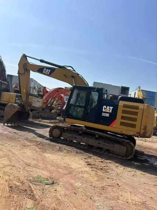 Buy Caterpillar 320E Used Excavator / 1