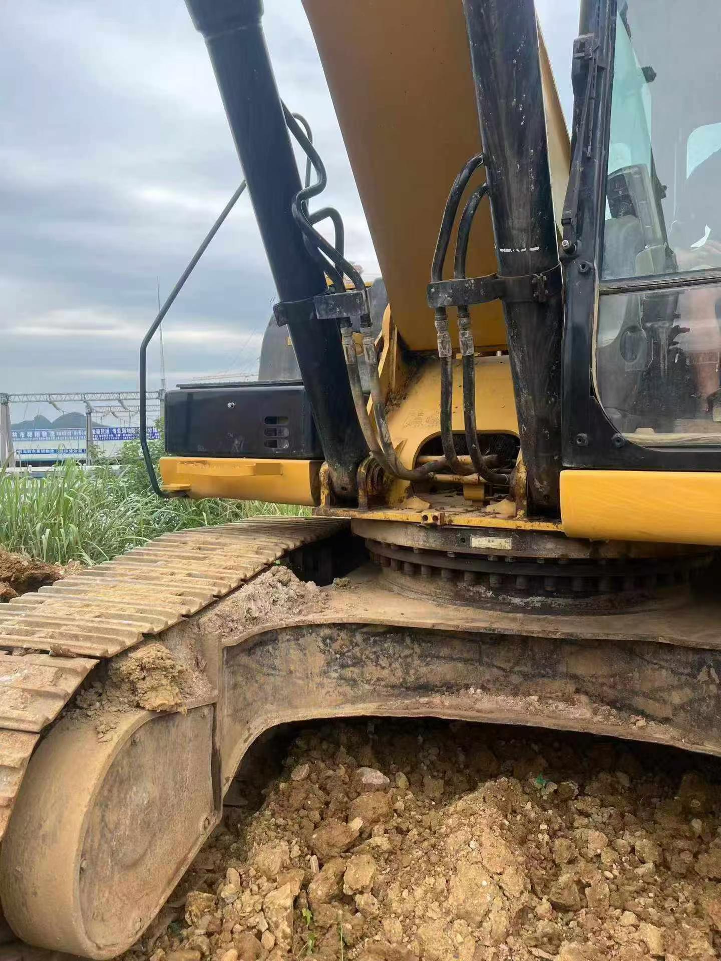 Buy Caterpillar 336E Used Excavator / 9