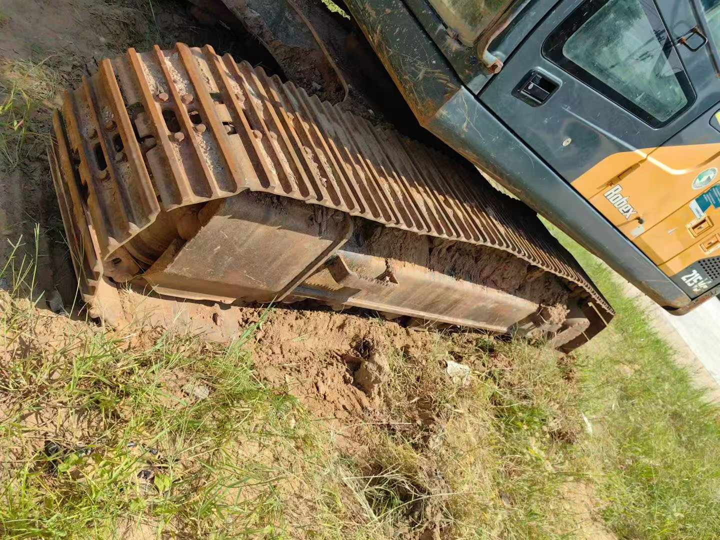 Buy Hyundai R215VS Used Excavator / 7