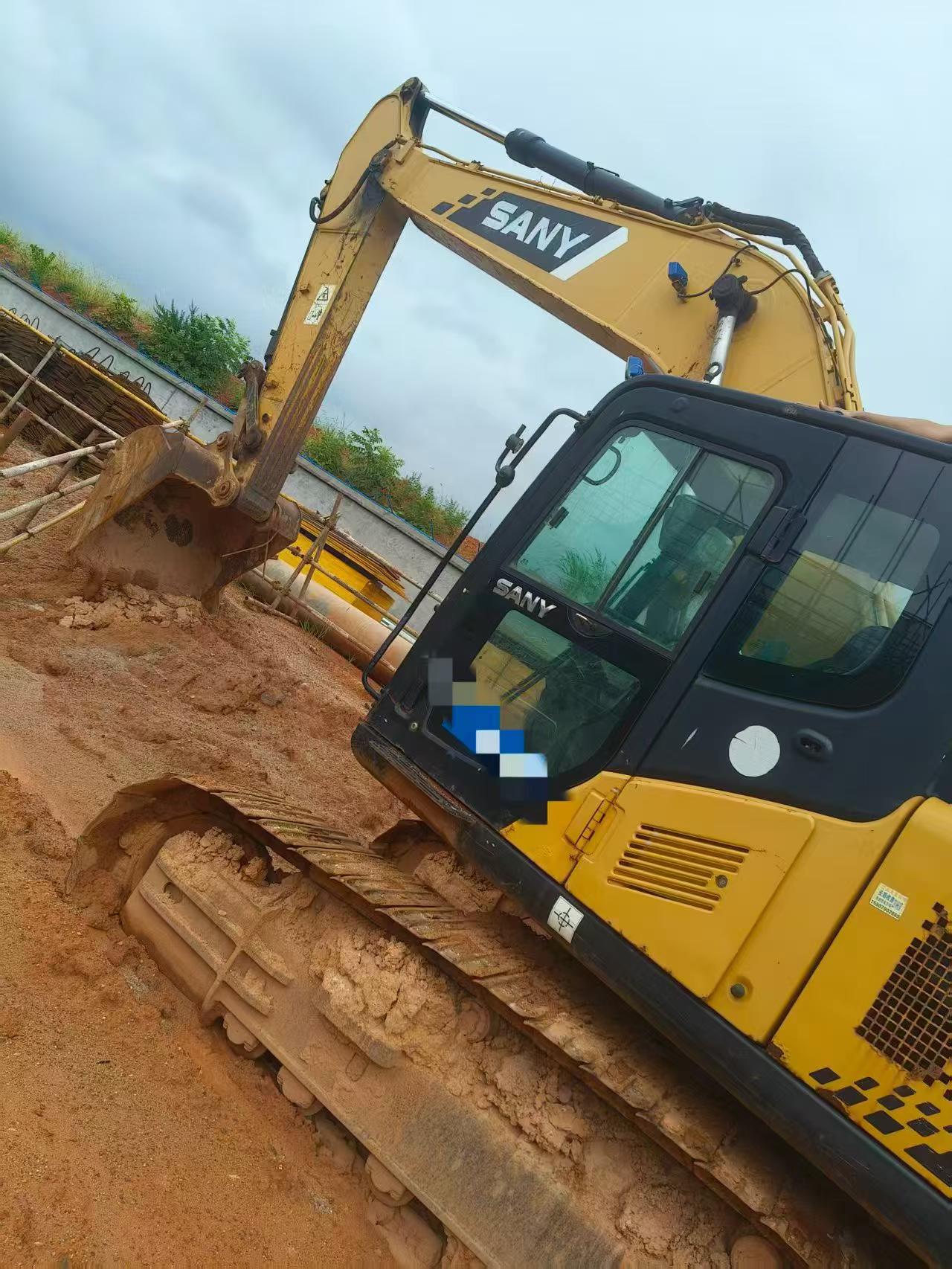 Buy Sany SY195C Used Excavator / 5