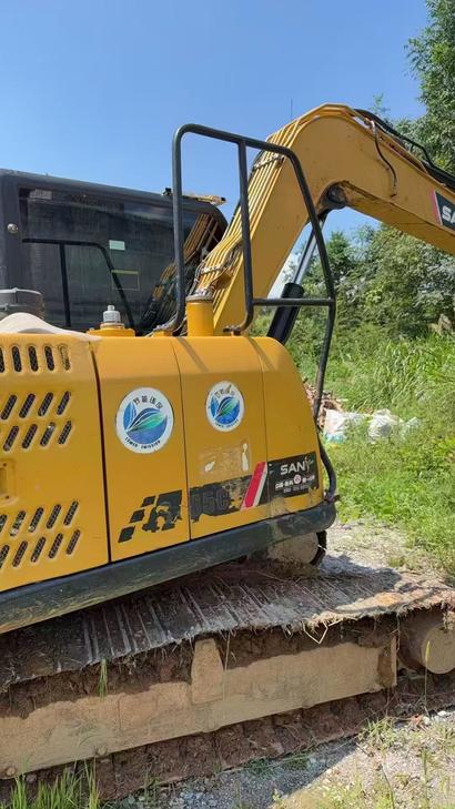 Buy Sany SY70C Used Excavator / 1