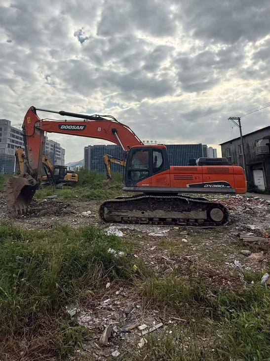 Buy Doosan DX380LC-5 Used Excavator / 1