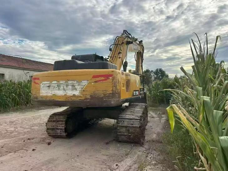 Buy Sany SY205C Used Excavator / 1