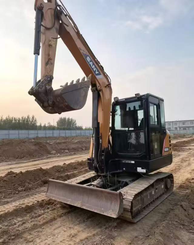 Buy Sany SY60 Used Excavator / 9