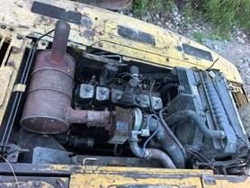Buy Komatsu PC220-7 Used Excavator / 4 Buy Komatsu PC220-7 Used Excavator / 4