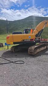Buy Sany SY245H Used Excavator / 4 Buy Sany SY245H Used Excavator / 4
