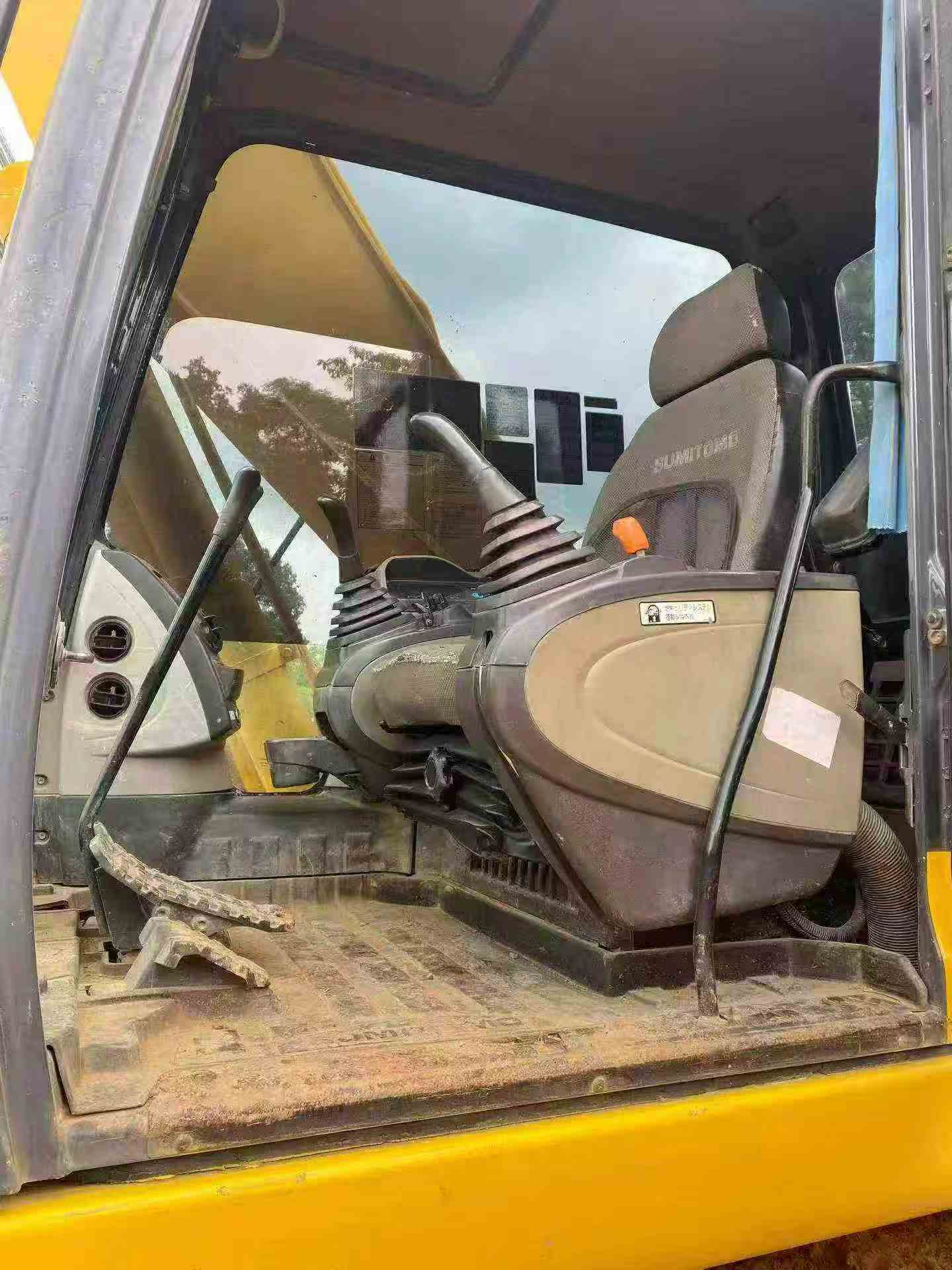 Buy Sumitomo SH210A5 Used Excavator / 8