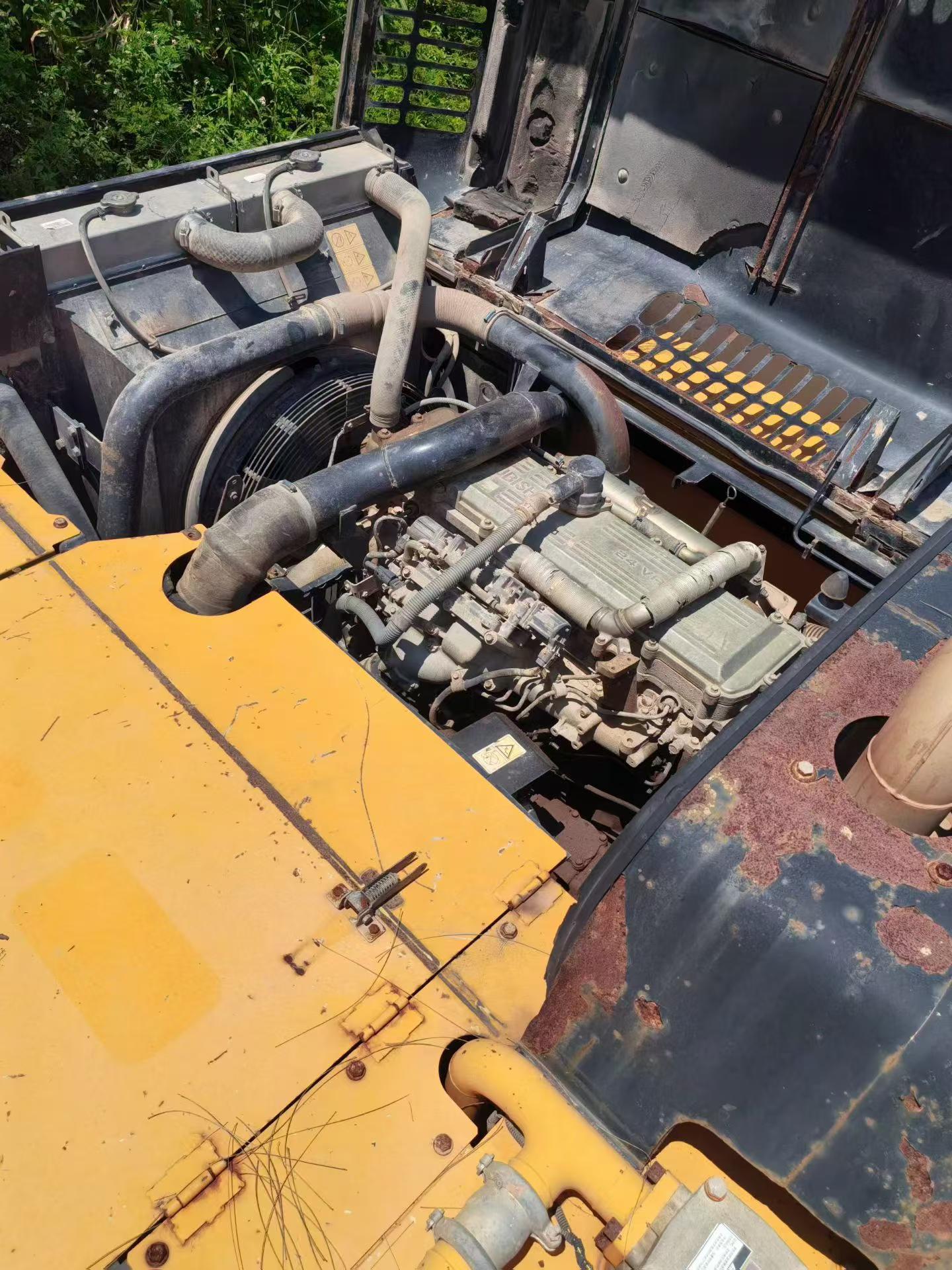 Buy Kato HD1430 Used Excavator / 4