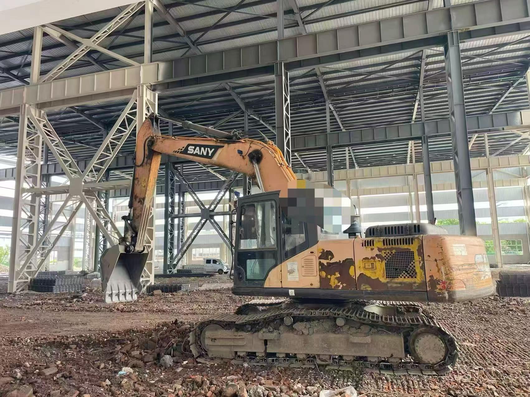 Buy Sany SY215C Used Excavator / 7
