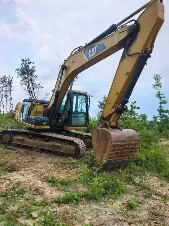 Buy Caterpillar M318 Used Excavator / 1