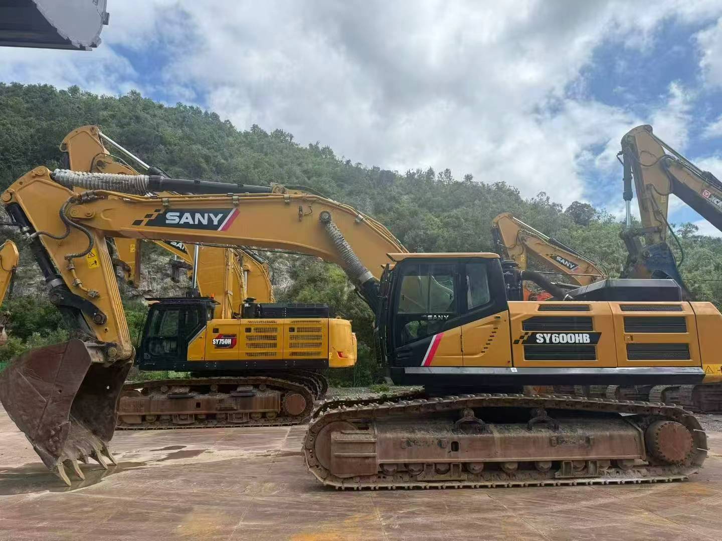 Buy Sany SY600HB Used Excavator / 8