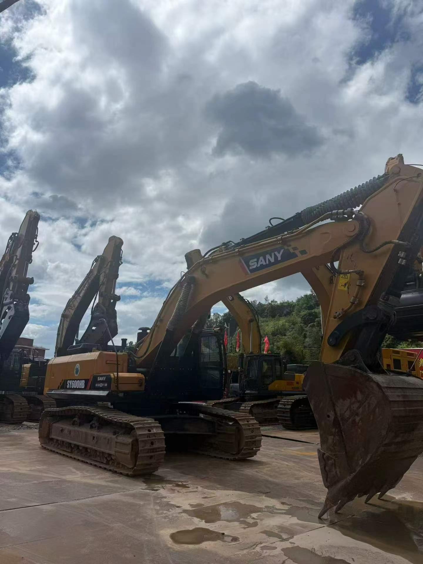 Buy Sany SY600HB Used Excavator / 6