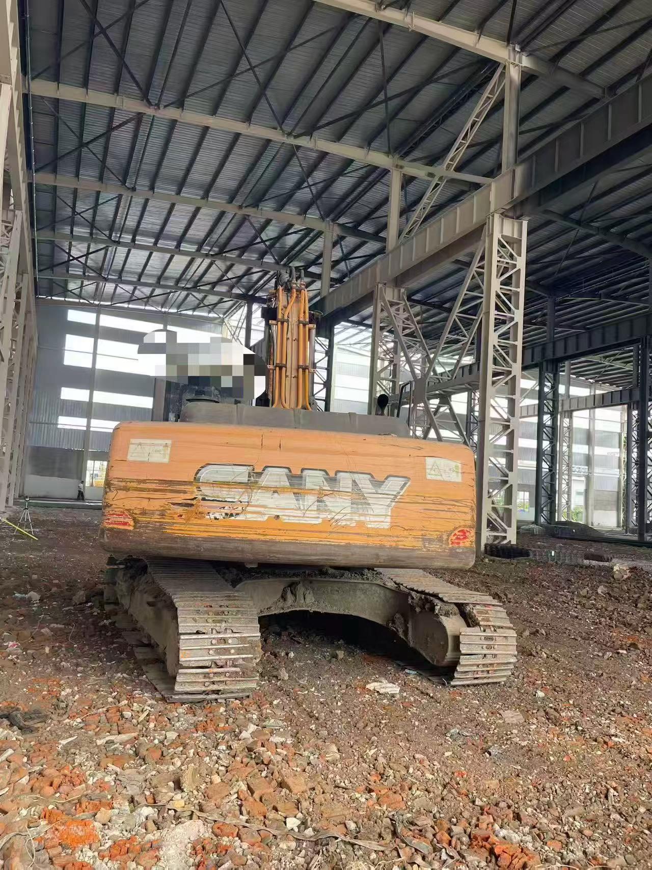 Buy Sany SY215C Used Excavator / 8