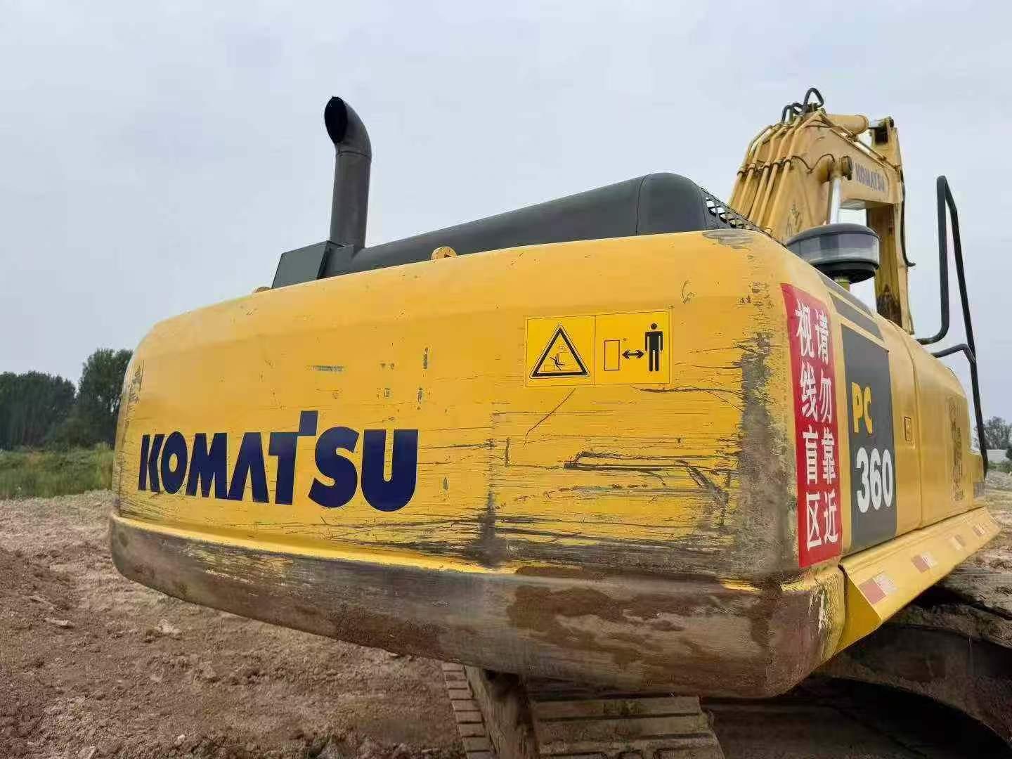 Buy Komatsu PC360-7 Used Excavator / 3