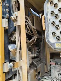 Buy Caterpillar 323 Used Excavator / 5 Buy Caterpillar 323 Used Excavator / 5