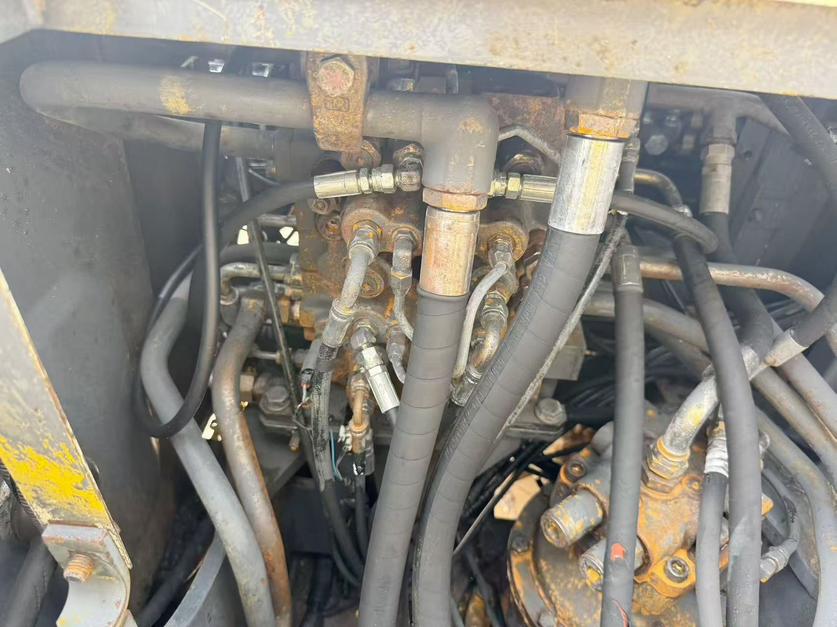 Buy Sumitomo SH120 Used Excavator / 7