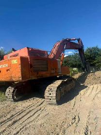 Buy Hitachi ZX520H-5A Used Excavator / 2 Buy Hitachi ZX520H-5A Used Excavator / 2