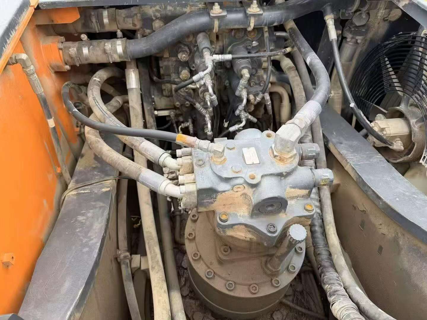 Buy Doosan DX380LC-5 Used Excavator / 6