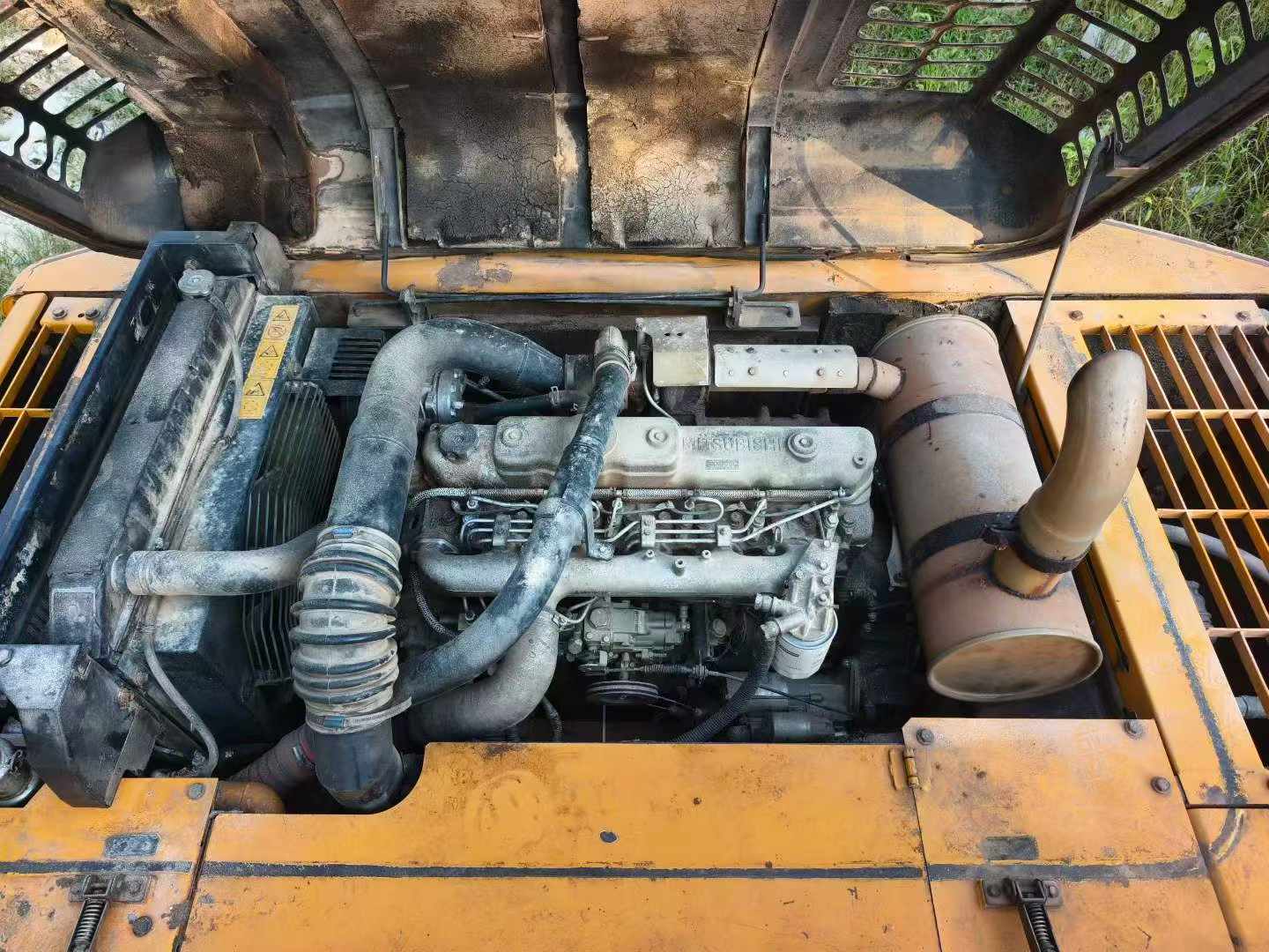 Buy Kato HD820 Used Excavator / 4