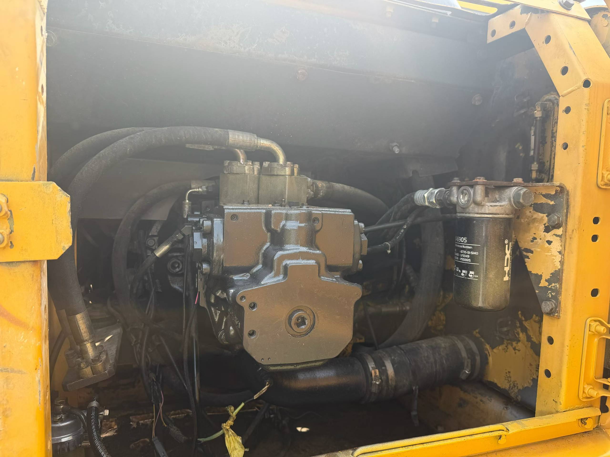 Buy Komatsu PC210-7 Used Excavator / 3